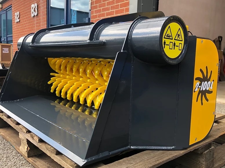 TŘÍDÍCÍ A MÍCHACÍ LOPATA GYRU-STAR 2-100L