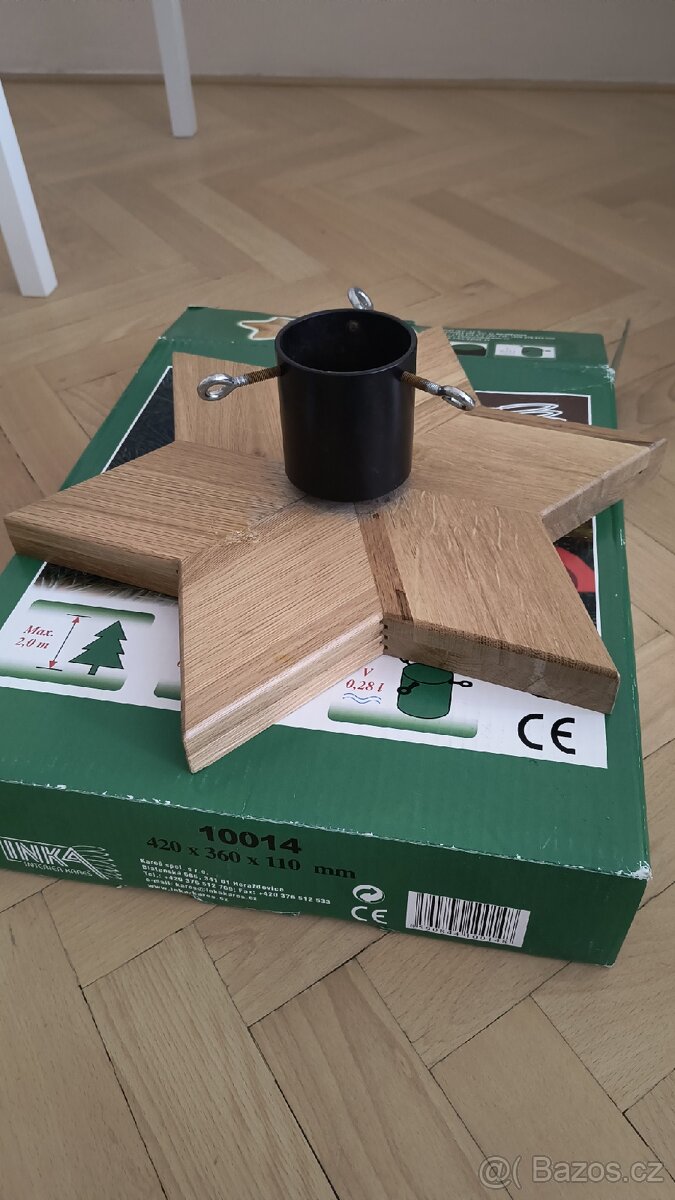 Stojan na vánoční stromek