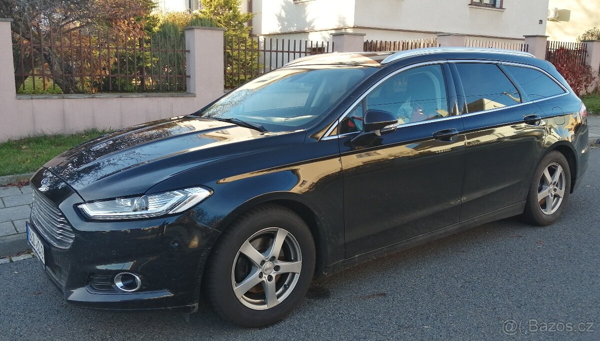 PRODÁM luxusní Mondeo kombi 2TDCi, Titanium, 110kW, 2018