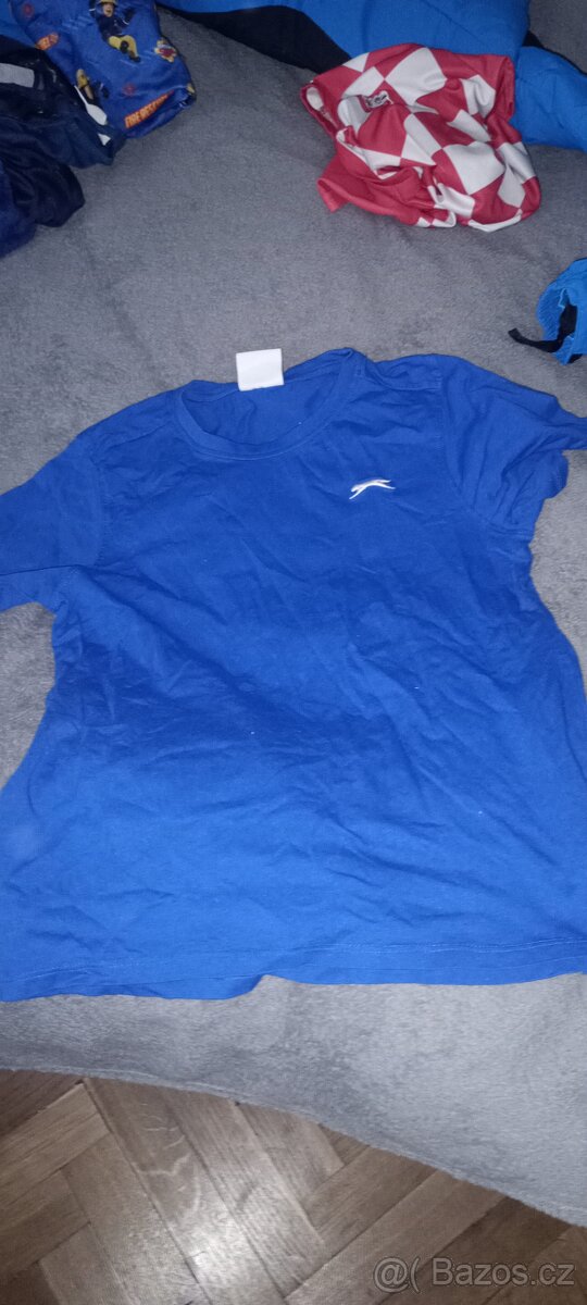 Sportovní triko vel.158