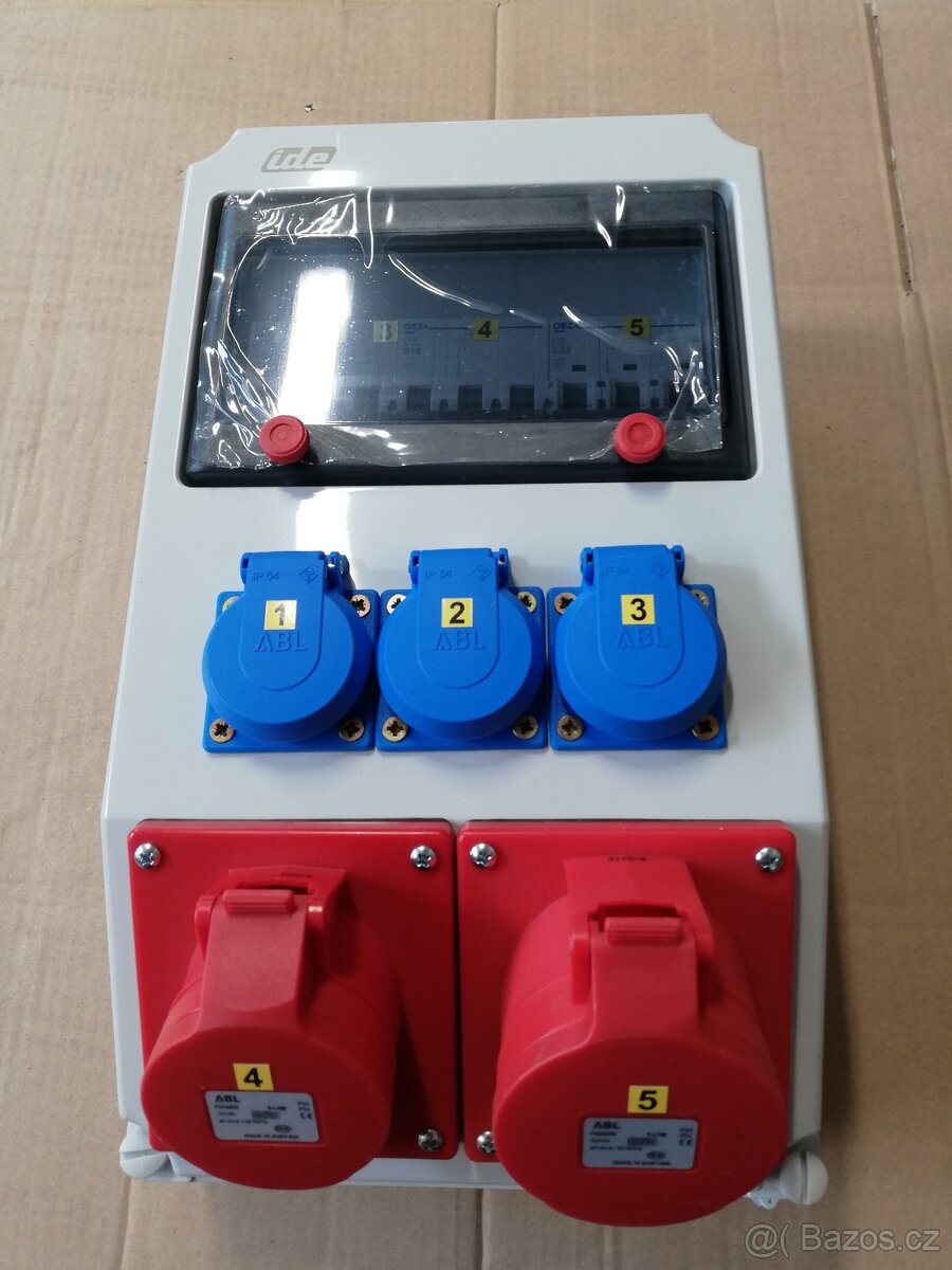 Rozvaděč zásuvkový