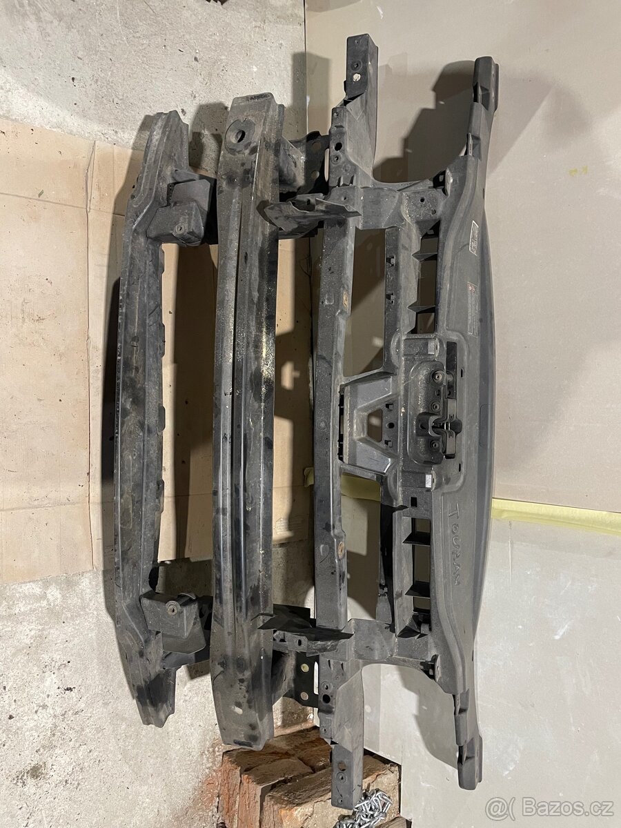 VW Touran, Caddy chladicova stěna