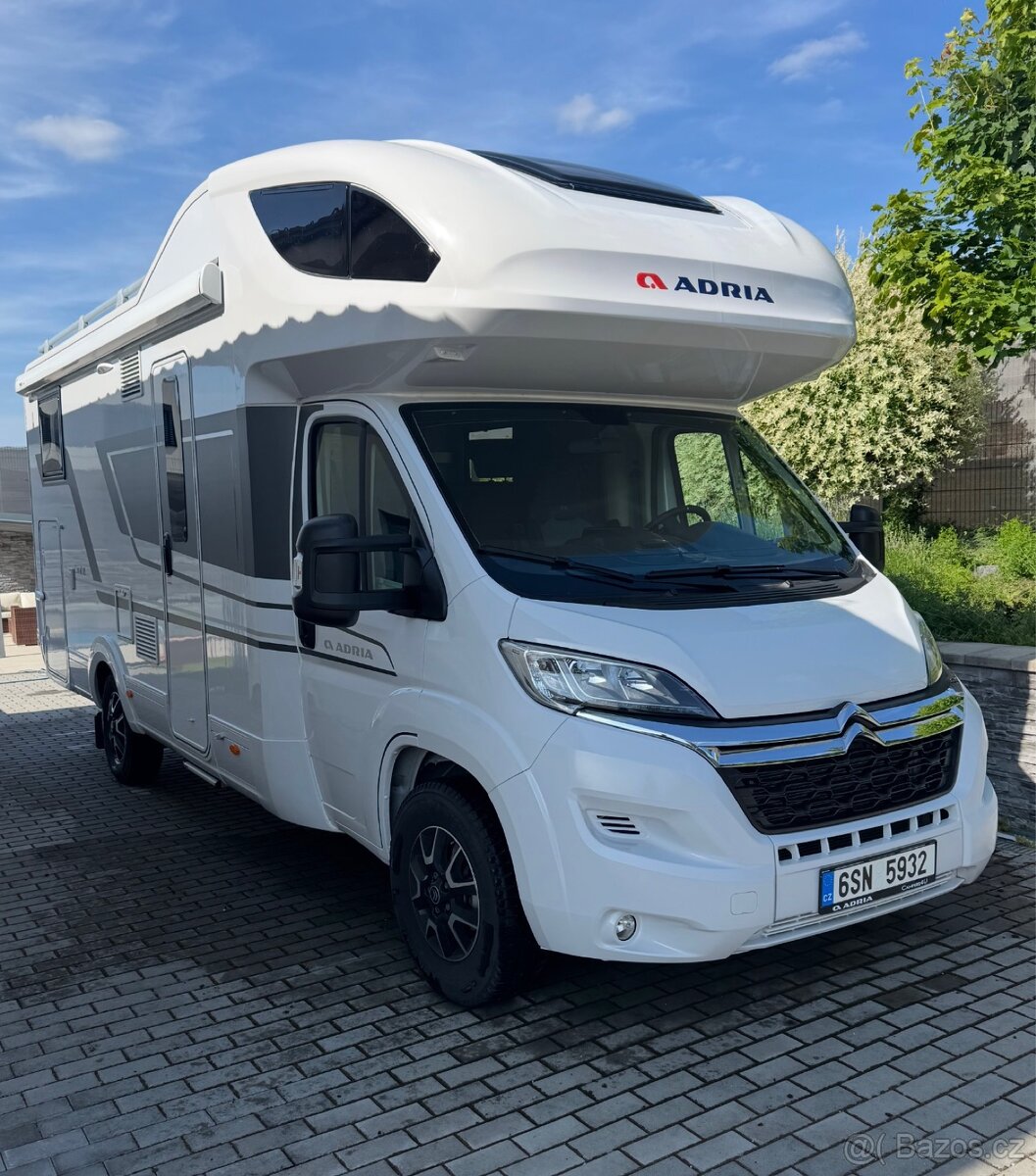Adria Coral XL 670 SL