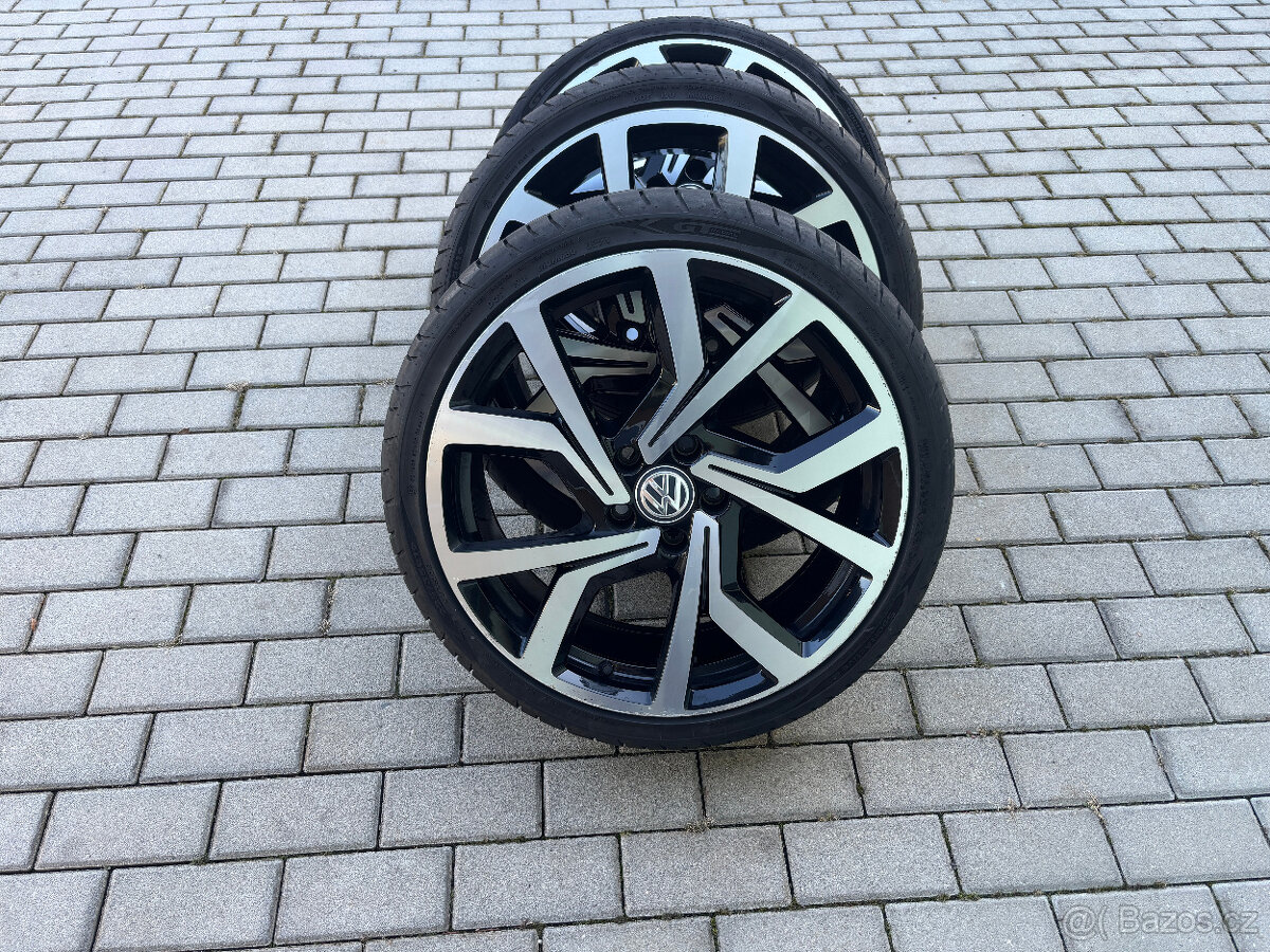 ALU kola 19 VW Golf GTI