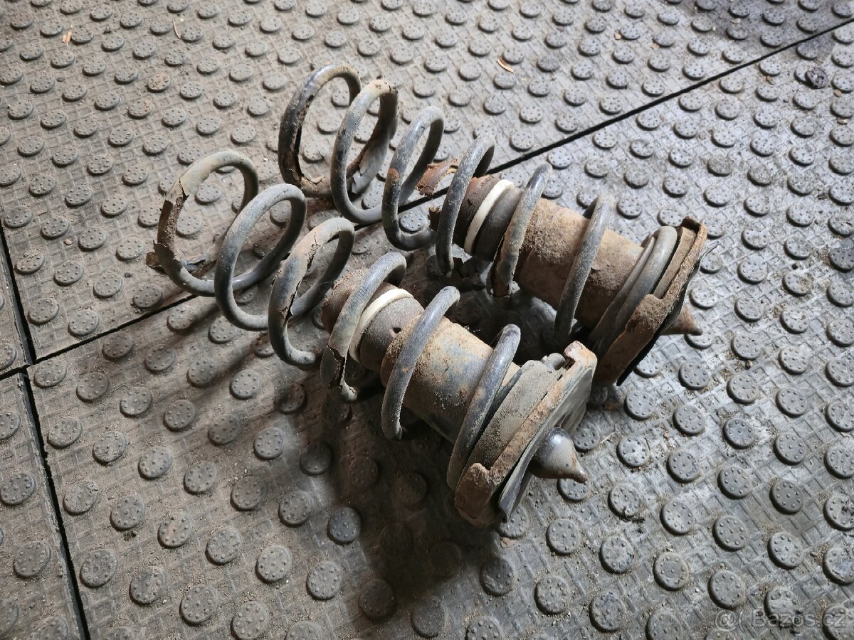 Zadní pružiny Ford Mondeo MK4