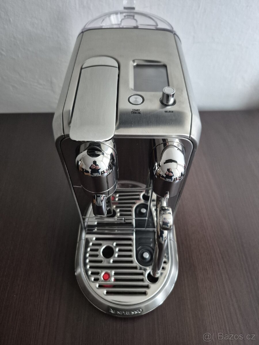 Nespresso Creatista Plus
