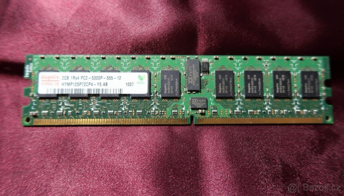 Paměť Hynix 2GB ECC DDR2 PC2-5300P 667MHz 1Rx4 Y5