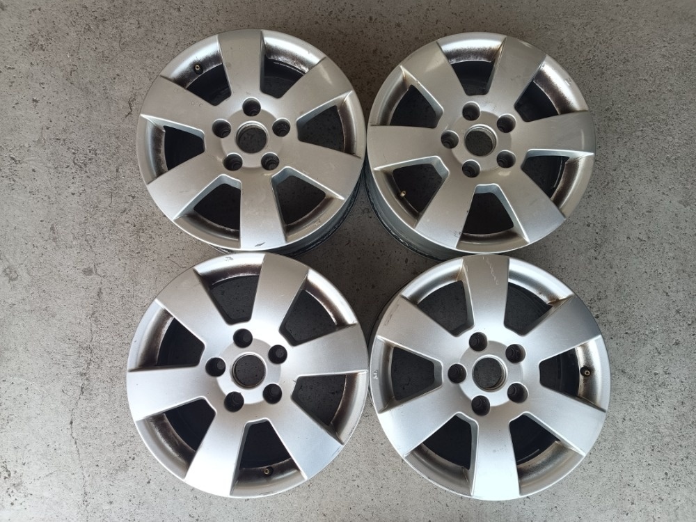ALU kola 15 / AUDI, SEAT, ŠKODA, VW / 5x112 / 57,1 mm