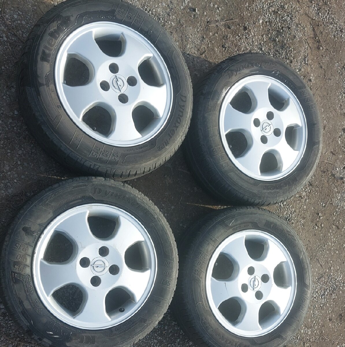 Opel alu ET 49 4x100 R15 sada ALU - pěkné zachovalé OK