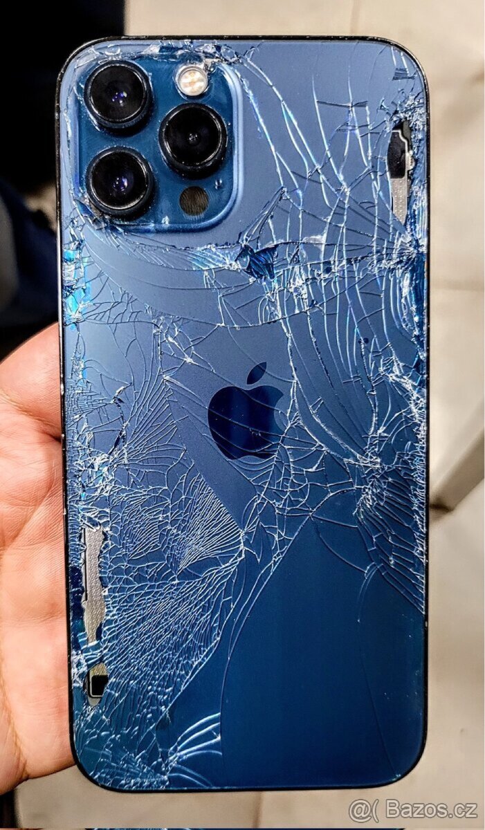 Rozbitý iphone