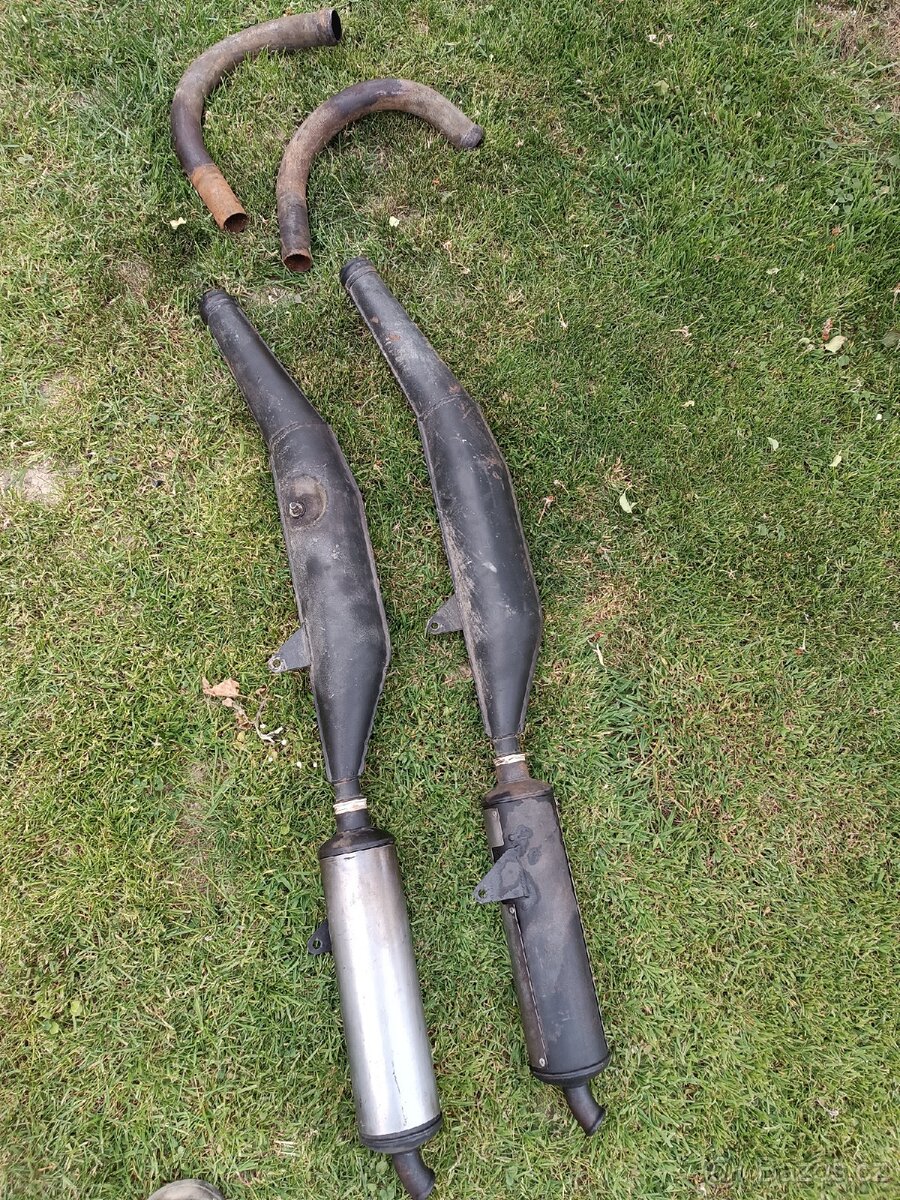 Dvoukomorové výfuky Jawa 350/640