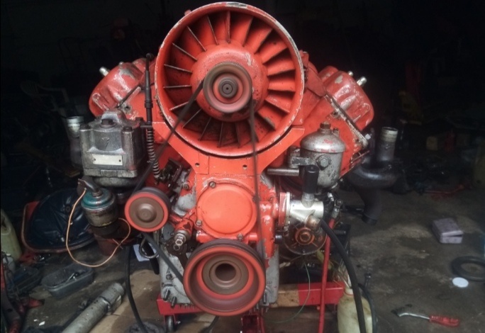 Motor Rs-09 Gt-124 Rs09 Rs 09 plně funkční.