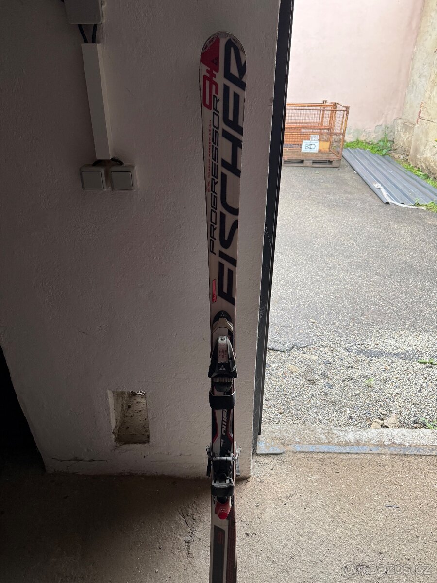 Lyže Fischer Progressor 9+