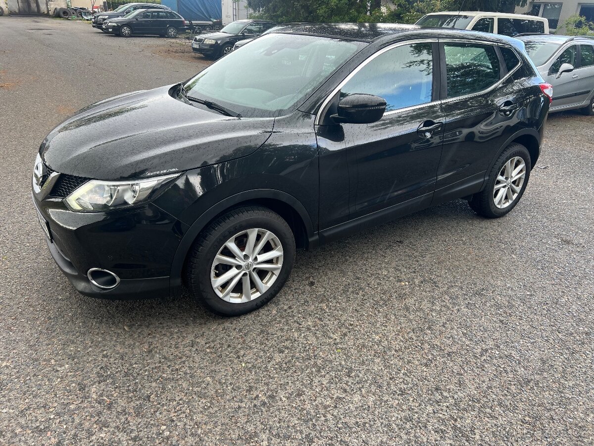 Nissan Qashqai 1,2 benzin, 85 kw, rv 2017, nove v CR