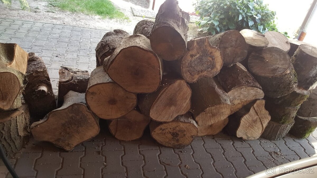 Dřevo na topení