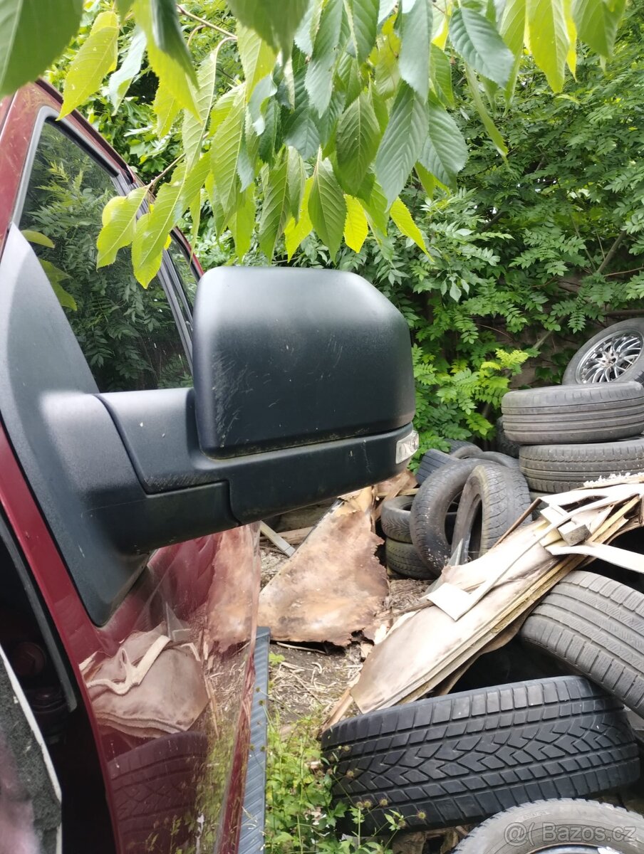 Ford F-150 - elektrická zrcátko levé (černá)
