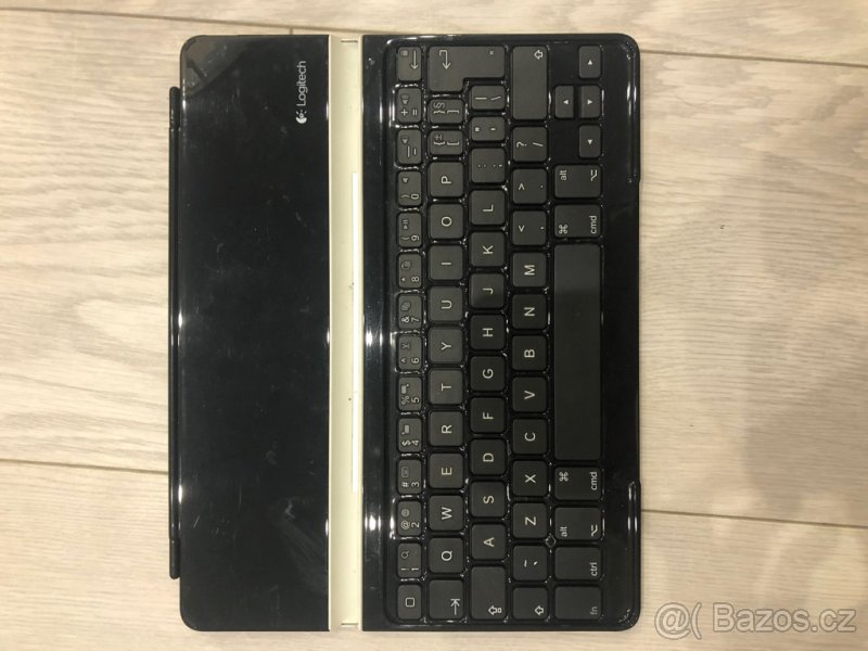 Bluetooth klavesnice pro iPad