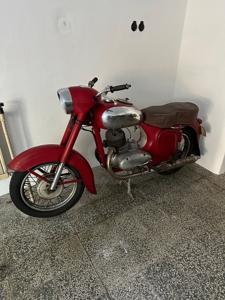 Jawa 353 rok 55