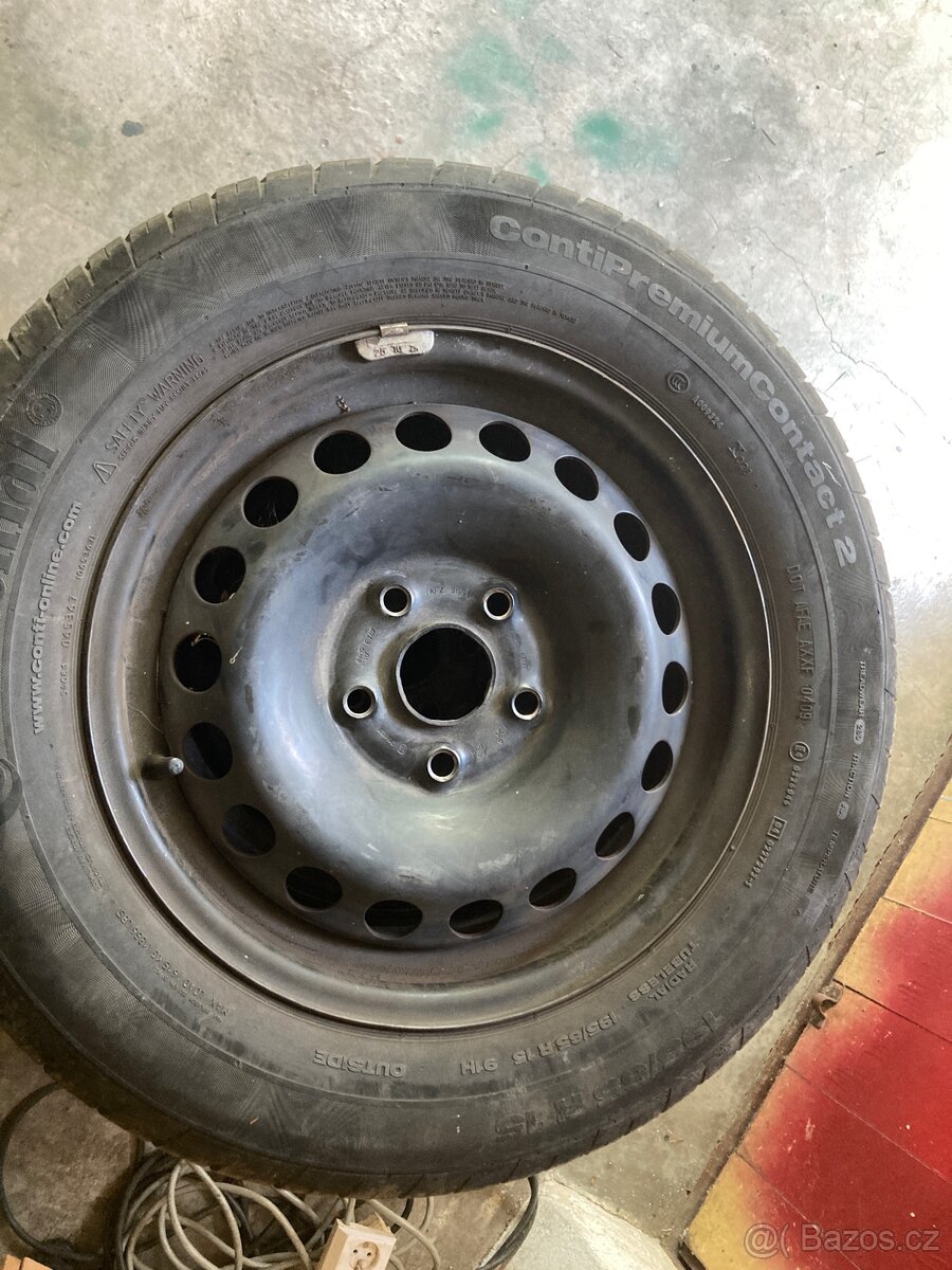 Pneu s disky 195/65 R15