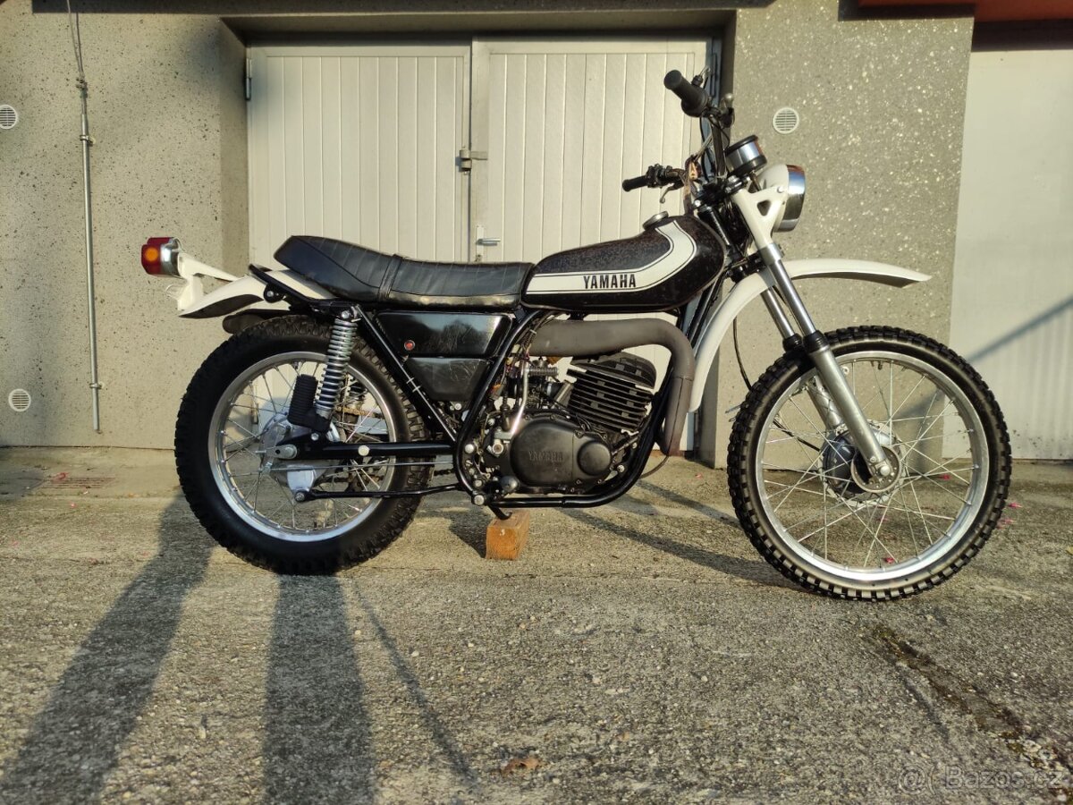 YAMAHA DT 400 Enduro