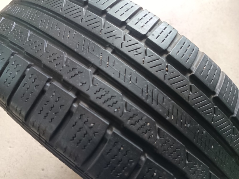 205/55 R17 CONTINENTAL (1215).