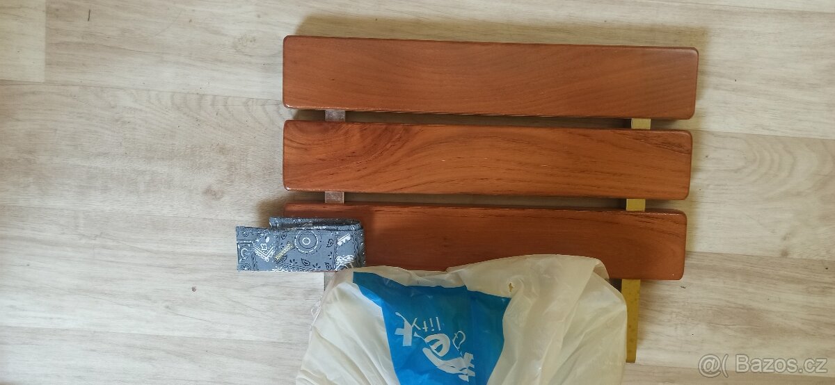 Sedátko masiv nové nepoužité