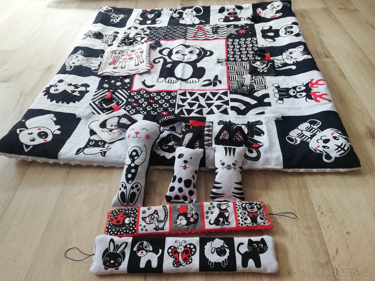 velký kontrastní set deka + hračky