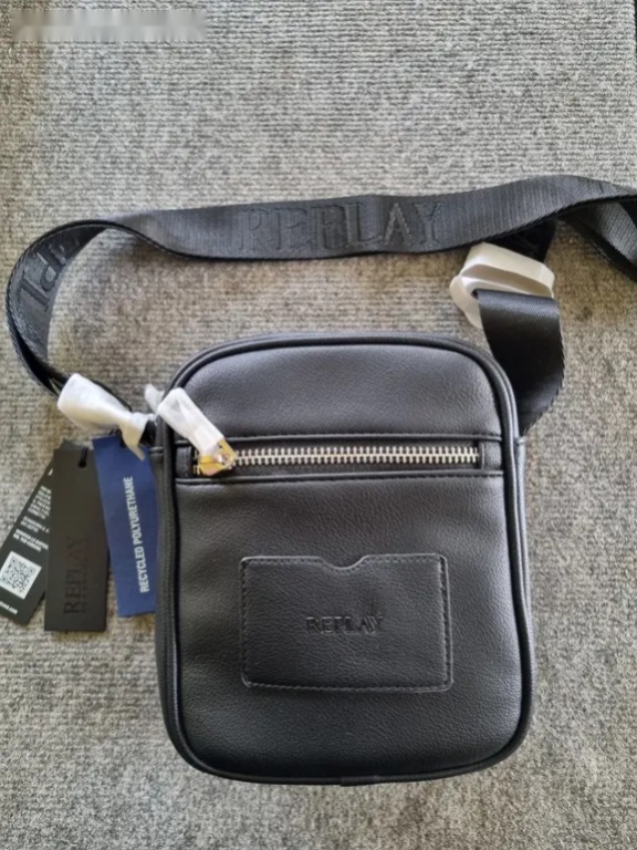 Nová Pánská taška přes rameno REPLAY FM3688 000