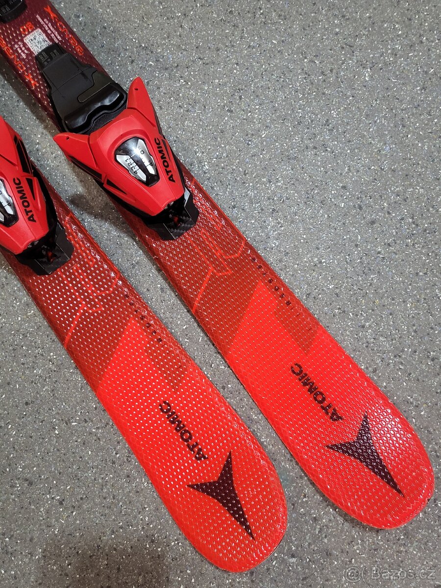 JUNIOR CARV. LYŽE ATOMIC REDSTER J2 - 80CM