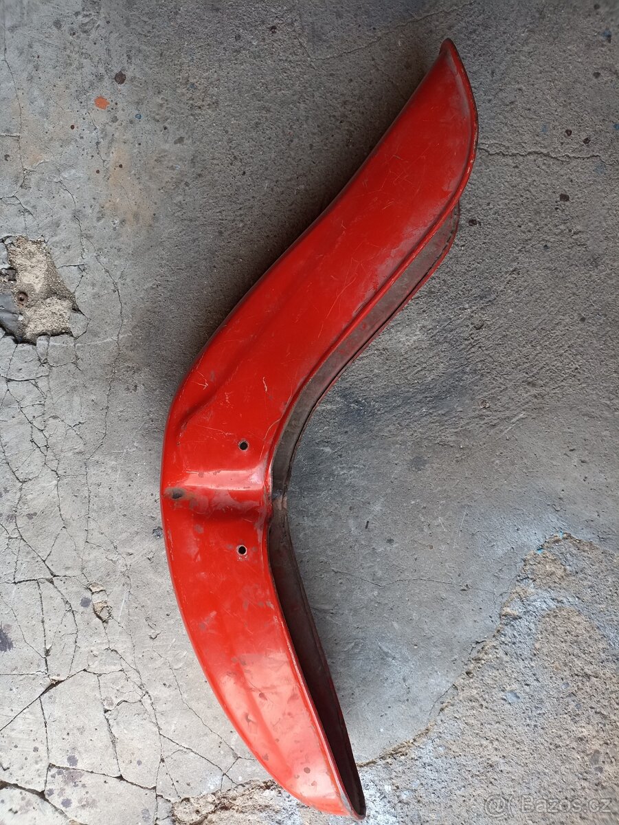 Před. blatník Jawa pionýr 20,21,