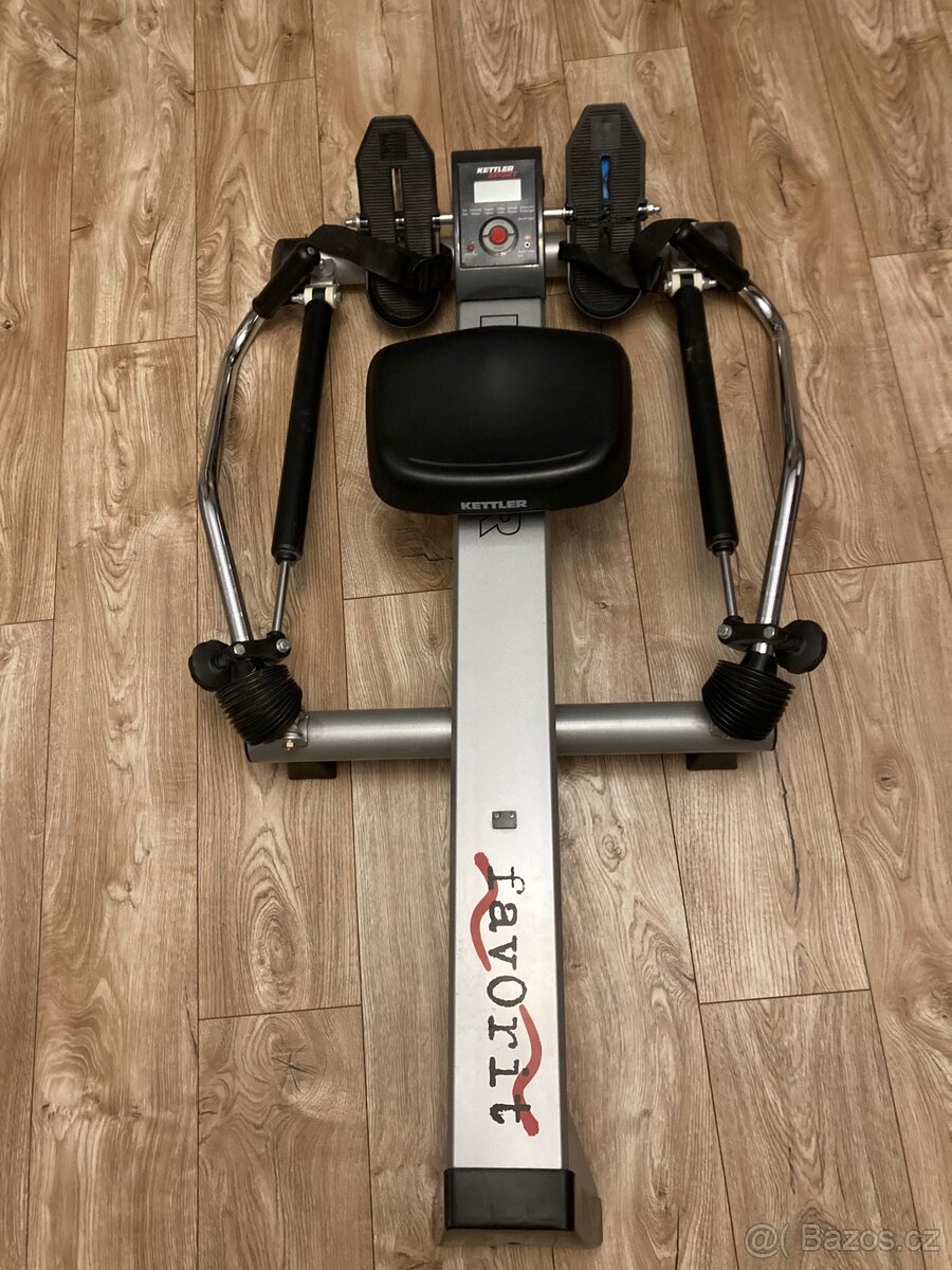 Veslovací trenažer