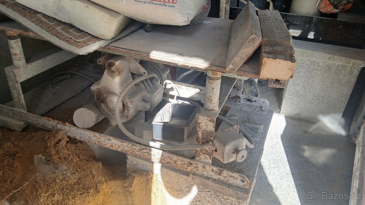 Formy na zámkovou dlažbu