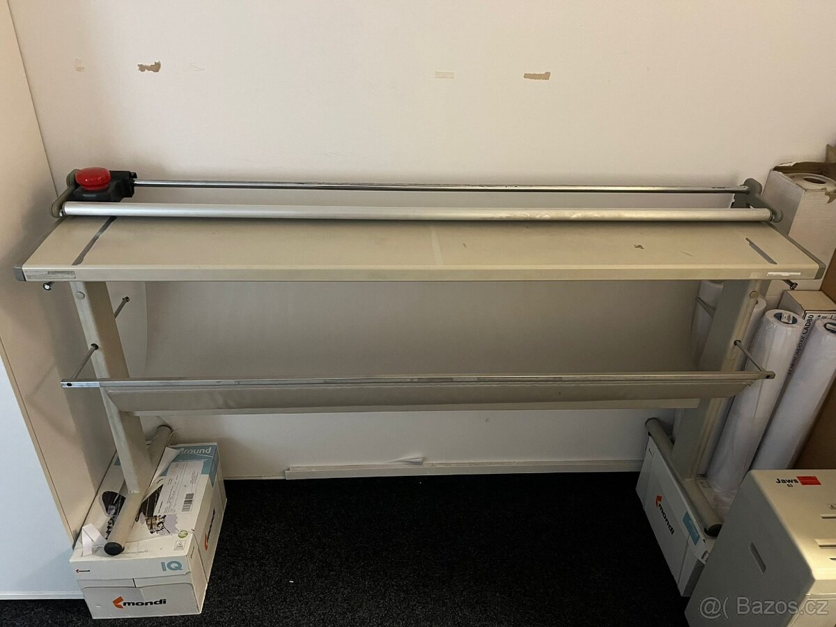 Profesionální velkoformátová řezačka