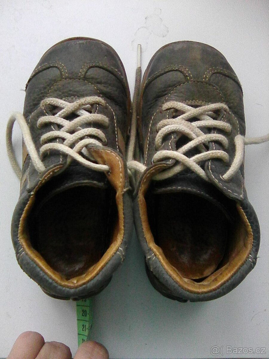 Dětské kožené boty č.75 M podzimní