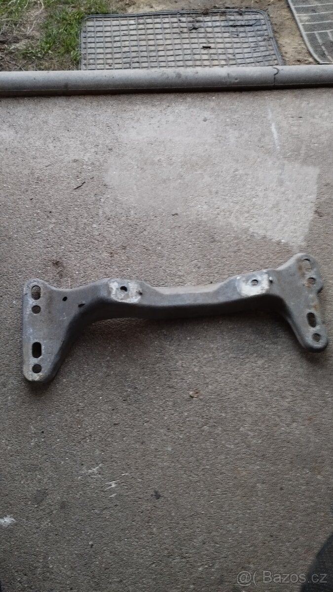 Držák převodovky BMW E36 a Z3