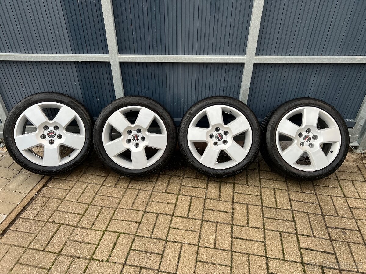 Alu kola s pneu 225/40/17