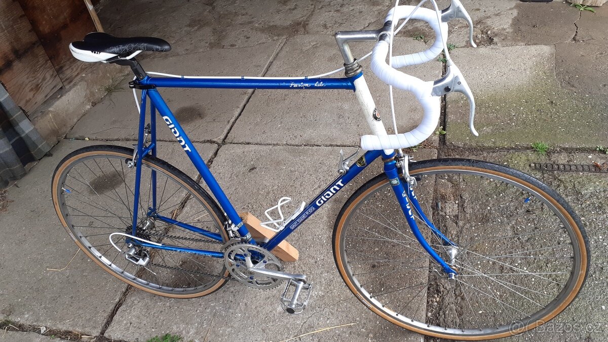 Giant Peleton Lite rv kolem 79