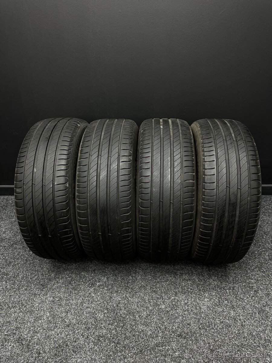 Sada pneu Mechelin 205/55/16 91V