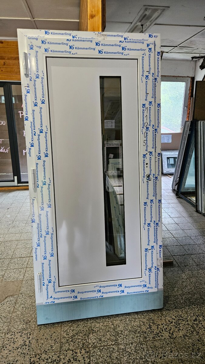 DVĚŘE VCHODOVÉ PVC - 1020x2000 - NOVÉ