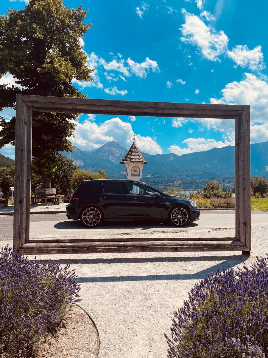 Golf 7R - Akrapovič