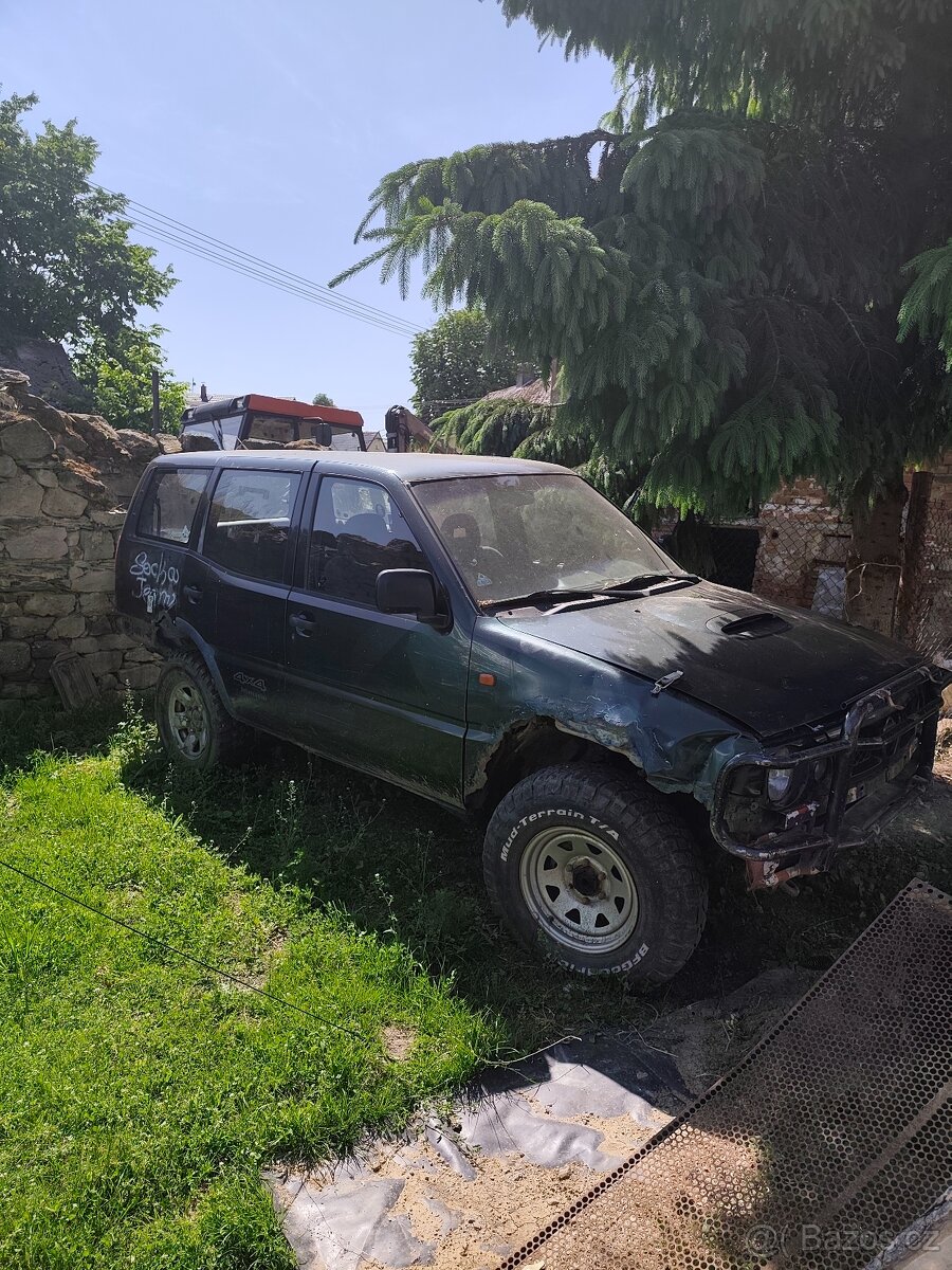Nissan terrano 2.7tdi