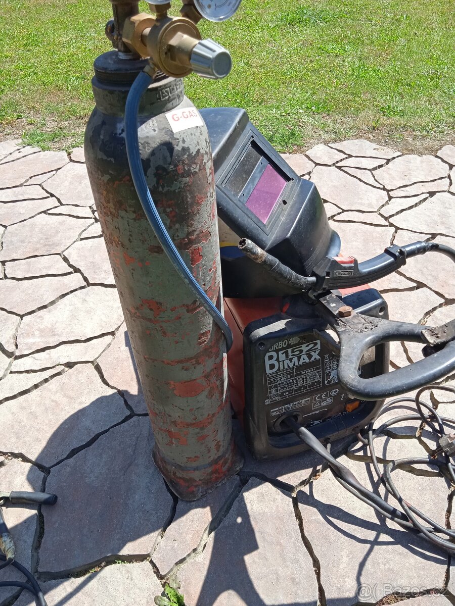 Svářečka na co2
