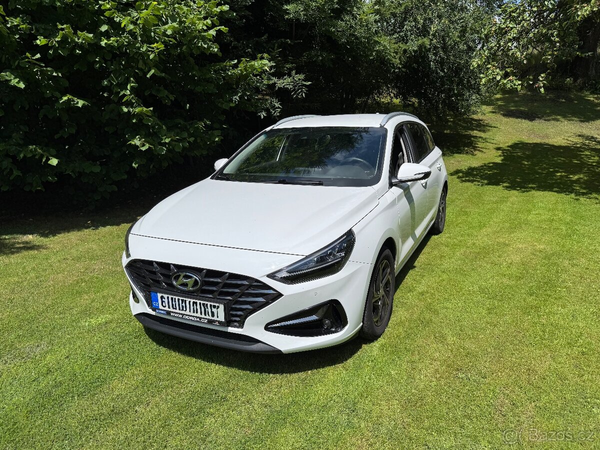 Hyundai i30 DCT, ZÁRUKA, 1. MAJITEL, FAMILY SMART