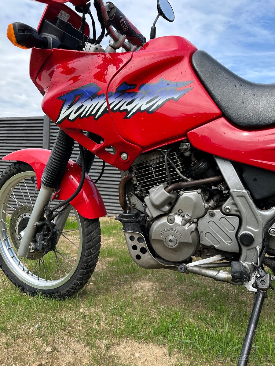Honda nx 650 dominator