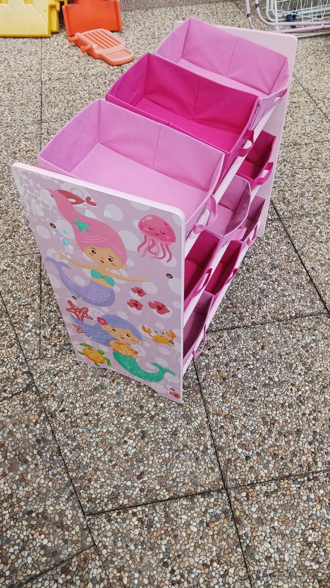 Box na hračky