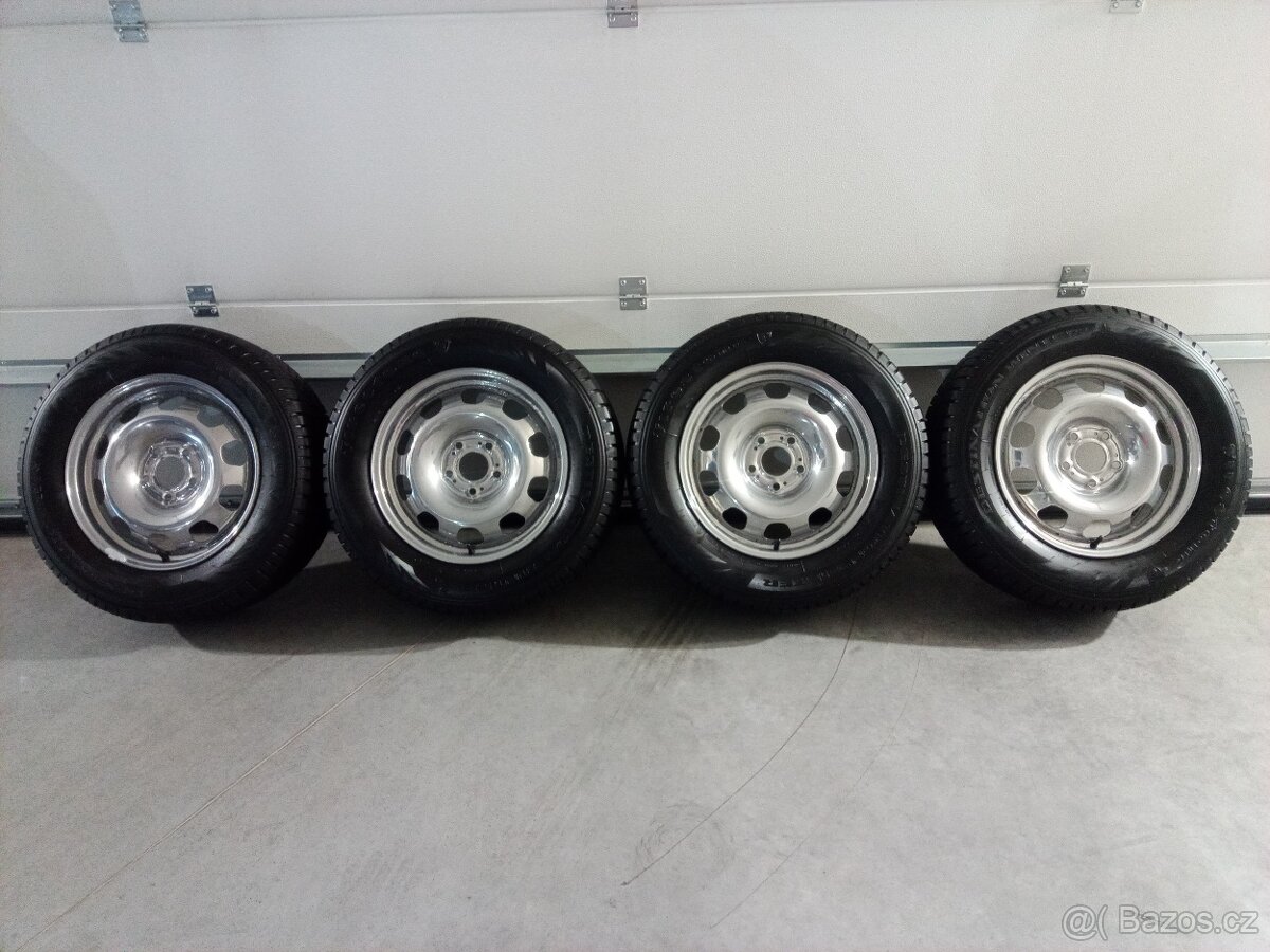 PLECHÁČE 16´ 5x114,3 S PNEU 215/65 R16 98T ZIMNÍ 7.5 MM
