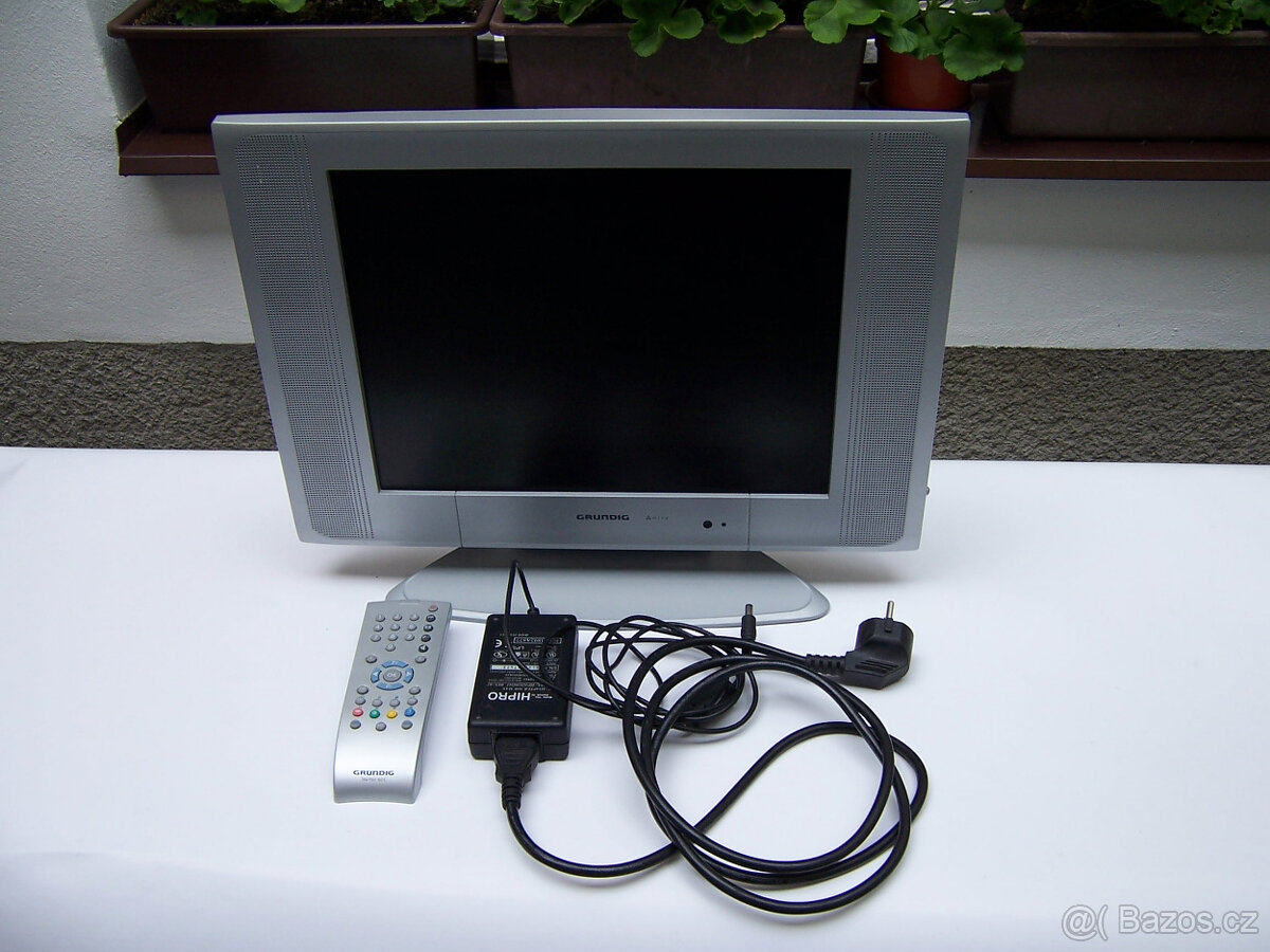 monitor Grundig Amira s dálkovým ovládáním