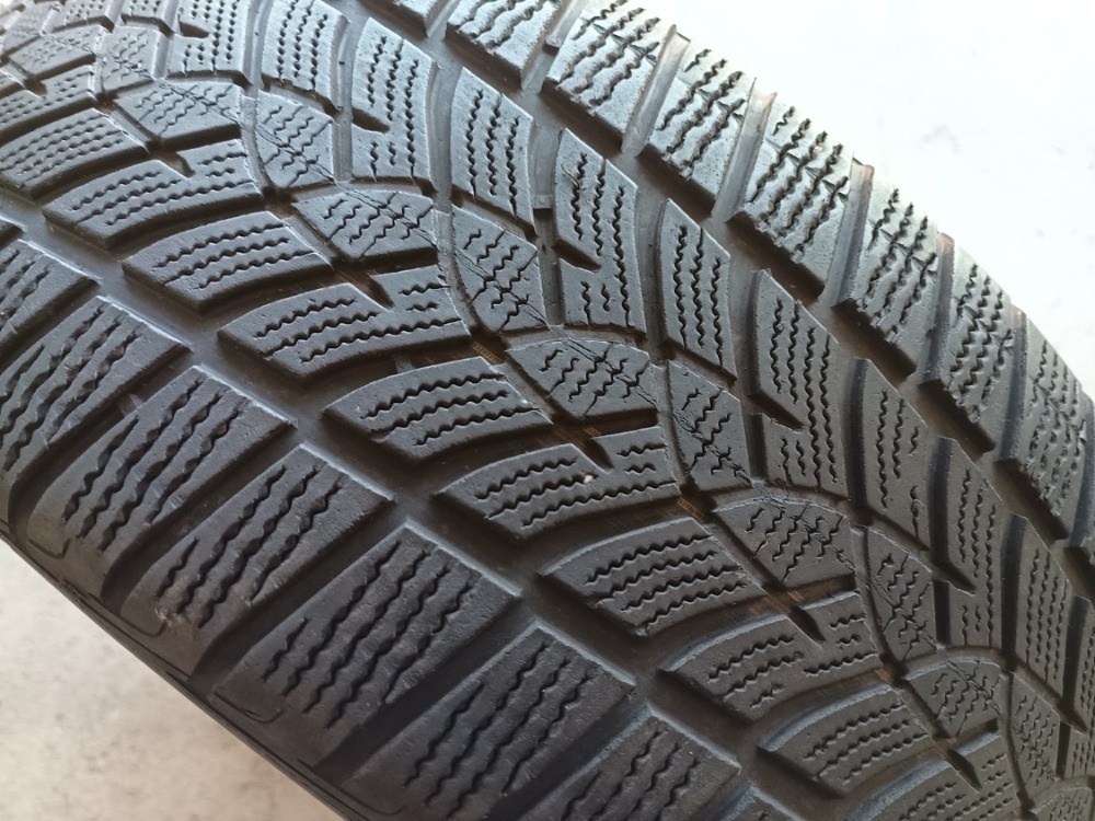225/55 R18 GOODYEAR (2418)