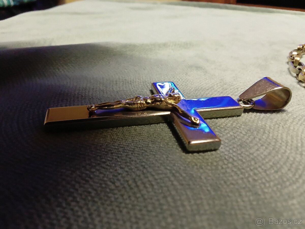 Zlatý řetěz s křížem. ★★★79g★★★ 14K ZLATO 585/1000