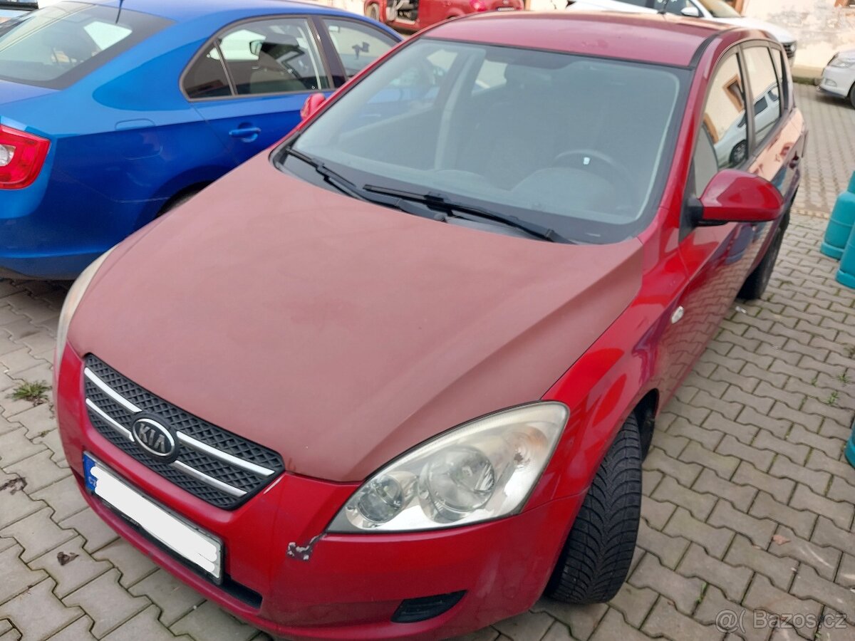 Kia Ceed, 2007 na náhradní díly, funkční motor G4FA